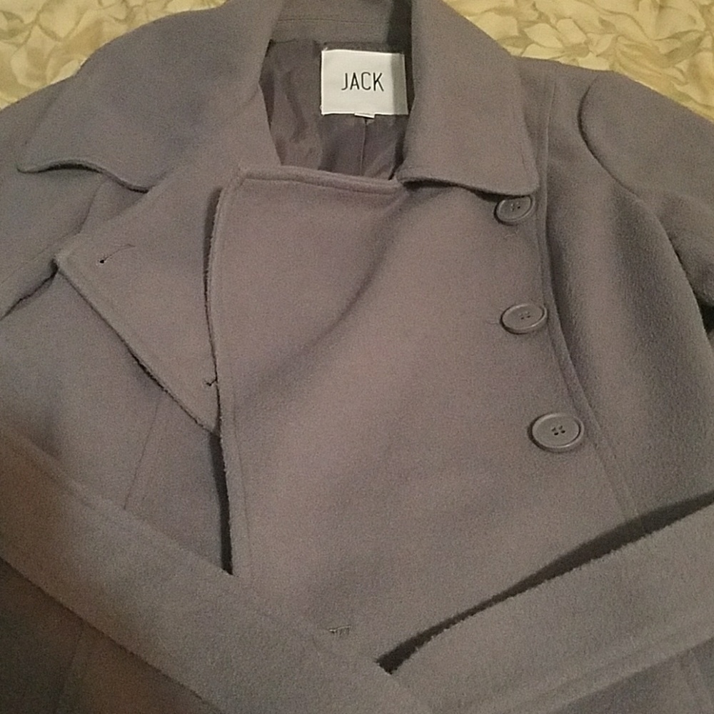 Coat - Picture 4 of 6